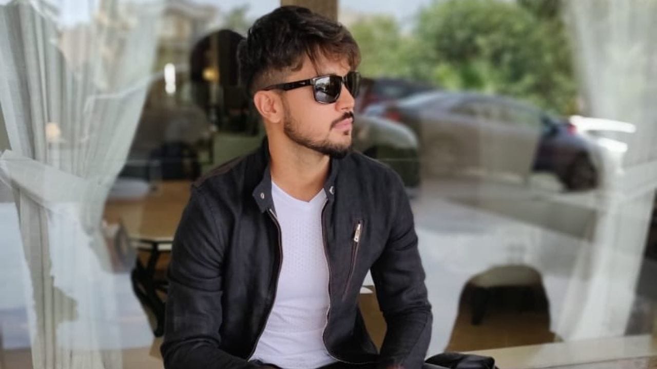 ત્યારબાદ 2014 માં કોલકાતા નાઈટ રાઇડર્સ દ્વારા તેને પસંદ કરવામાં આવ્યો.ફાઇનલમાં, તેણે કિંગ્સ XI પંજાબ સામે 94 રનની મેચ-વિનિંગ ઇનિંગ રમી અને તેને મેન ઓફ મેચનો એવોર્ડ મળ્યો. તેને 2 IPL સીઝન, 2014 (16 મેચમાં 401 રન) અને 2017 માં (13 મેચમાં 396 રન) ના ટોચના 10 સ્કોરર્સની યાદીમાં સામેલ કરવામાં આવ્યો હતો.