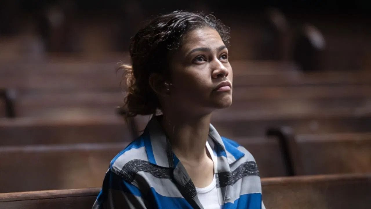 યુફોરિયા 3 (જિયો હોટસ્ટાર): હોલીવુડ અભિનેત્રી ઝેન્ડાયા માટે આ વર્ષ ખાસ છે. કારણ કે આ વર્ષે તેની ત્રણ મોટી ફિલ્મો અને એક સિરીઝ રિલીઝ થવાની છે. ઝેન્ડાયાના શો, યુફોરિયાની સીઝન 3, 12 એપ્રિલથી જિયો હોટસ્ટાર પર સ્ટ્રીમ થશે. ચાહકો તેની ફિલ્મો "ધ ઓડિસી," "સ્પાઇડર-મેન," અને "ડ્યુન 3" માટે પણ ઉત્સાહિત છે.
