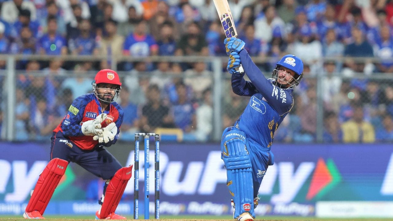 જે ખેલાડી પર IPL ઓક્શનમાં મુંબઈ સિવાય અન્ય કોઈ ટીમે બોલી લગાવી ન હતી, જે ખેલાડીને છેલ્લી ચાર મેચમાં બહાર રાખવામાં આવ્યો હતો, તેણે હવે IPL 2026 માં અદ્ભુત પ્રદર્શન કર્યું છે. અમે ક્વિન્ટન ડી કોક વિશે વાત કરી રહ્યા છીએ, જેણે પંજાબ કિંગ્સ સામે શાનદાર સદી ફટકારી હતી.