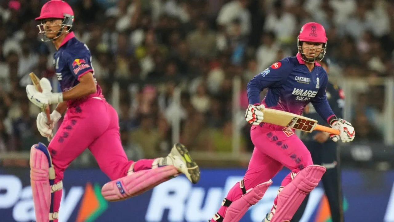 બીજી તરફ, રાજસ્થાન રોયલ્સ યુવા પ્રતિભાઓ માટે ઓળખાય છે. ટીમના યુવા ખેલાડીઓ નિર્ભય રીતે રમે છે અને મોટા શોટ મારવામાં વિશ્વાસ રાખે છે. આ કારણે તેઓ મેચમાં ઝડપી ફેરફાર લાવી શકે છે.