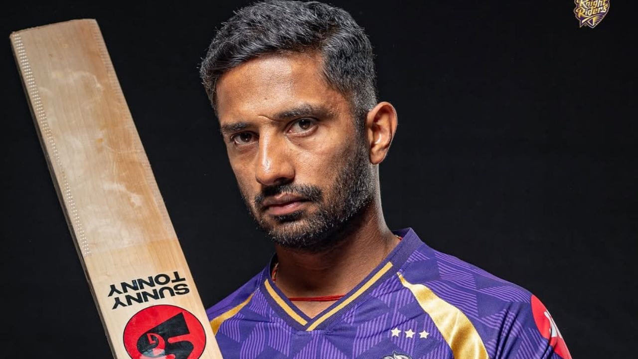 જાન્યુઆરી 2018માં IPL ઓક્શનમાં રાજસ્થાન રોયલ્સ દ્વારા ખરીદવામાં આવ્યો હતો. તેને 2020 IPL ઓક્શન પહેલા રાજસ્થાન રોયલ્સ દ્વારા રિલીઝ કરવામાં આવ્યો હતો. IPL ઓક્શમાં તેને 2020 ઇન્ડિયન પ્રીમિયર લીગ પહેલા કોલકાતા નાઈટ રાઇડર્સ દ્વારા ખરીદવામાં આવ્યો હતો.