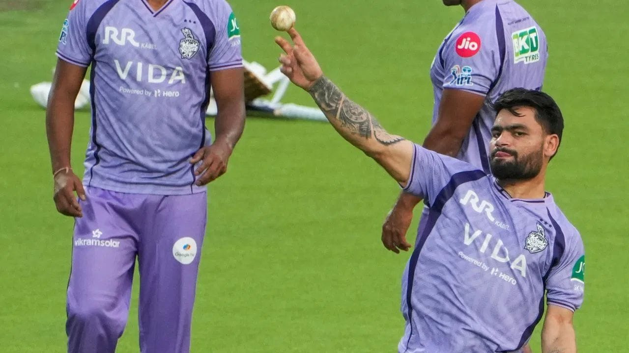 આનો અર્થ એ થયો કે KKR એ રિંકુને 13 કરોડ રૂપિયામાં ખરીદીને ફિનિશરની ભૂમિકા આપી છે, પરંતુ આંકડા કંઈક અલગ જ વાર્તા કહે છે. તે મેચ રમી રહ્યો છે, પરંતુ તેની ભૂમિકા નિભાવવામાં અસમર્થ રહ્યો છે. આવી સ્થિતિમાં, તેની ક્ષમતા પર પ્રશ્નો ઉભા થઈ રહ્યા છે. 