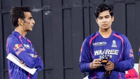 ચાલુ મેચમાં ફોનનો ઉપયોગ, RR મેનેજરને દંડ, વૈભવ સૂર્યવંશીનું શું થયું?