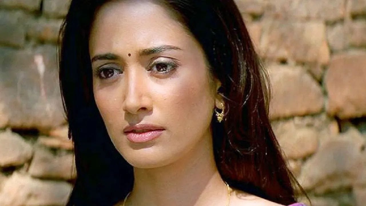 ફિલ્મમાં ગાયત્રી જોશી અને શાહરૂખ ખાનની જોડીને દર્શકોએ ખૂબ પસંદ કરી હતી. તેમનું અભિનય પણ પ્રશંસનીય રહ્યું હતું. પરંતુ, આ ફિલ્મ પછી ગાયત્રી જોશીએ ફિલ્મ ઇન્ડસ્ટ્રીમાં આગળ વધવાની જગ્યાએ અલગ નિર્ણય લીધો અને અભિનય જગતને અલવિદા કહી દીધું. આ નિર્ણય તેમના ચાહકો માટે આશ્ચર્યજનક હતો.