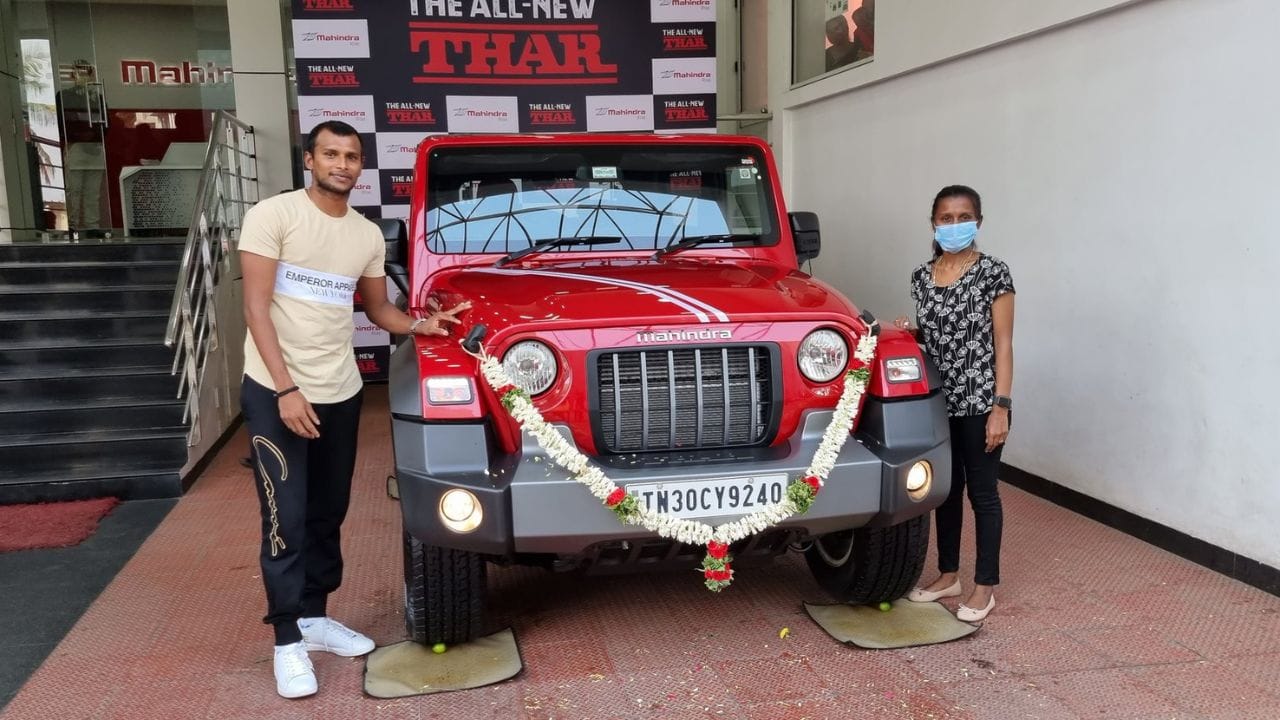 ડેથ ઓવરમાં નટરાજનના યોર્કર, કટર અને ગતિમાં વિવિધતાઓએ પ્રશંસા મેળવી.ત્રીજી T20Iમાં તેમણે શાનદાર પ્રદર્શન કર્યું હતુ. જેના કારણ કે ભારતે સીરિઝ 2-1 થી જીતી હતી.