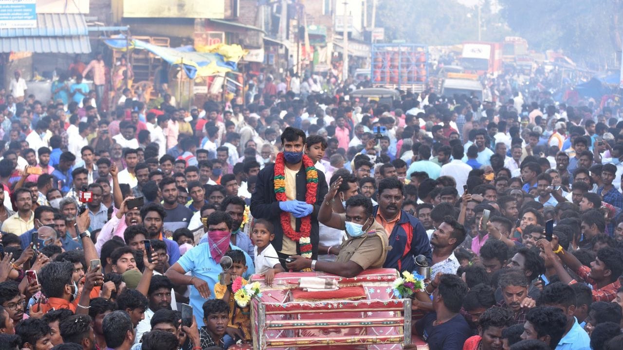 30 ડિસેમ્બર 2020ના રોજ, ઓસ્ટ્રેલિયા સામેની ત્રીજી મેચ પહેલા નટરાજનને ભારતની ટેસ્ટ ટીમમાં ઉમેરવામાં આવ્યો હતો. તેમણે 15 જાન્યુઆરી 2021ના રોજ ઓસ્ટ્રેલિયા સામે ટેસ્ટ ડેબ્યૂ કર્યું હતું, જેમાં મેથ્યુ વેડને તેમની પ્રથમ આંતરરાષ્ટ્રીય ટેસ્ટ વિકેટ માટે આઉટ કરવામાં આવ્યો હતો.