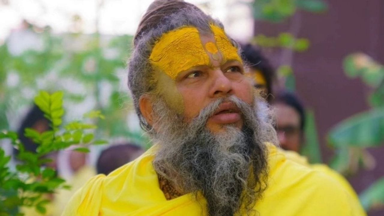 અંતમાં તેમણે કહ્યું કે, “જ્યારે આપણે આપ-લેમાંથી મુક્ત થઈએ છીએ, ત્યારે જ સાચા અર્થમાં ભગવાનના ચરણોમાં શરણ લઈ શકીએ છીએ. જો થોડું પણ બાકી રહેશે, તો ફરી આવવું પડશે. તેથી જીવનમાં હિસાબ પૂરો કરવાનો પ્રયાસ કરવો જોઈએ.” (નોંધ : અહીં આપવામાં આવેલી માહિત ધાર્મિક માન્યતાઓના આધારે ફક્ત આપની જાણકારી માટે છે.)