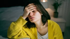 કયું વિટામિન થાક દૂર કરવામાં મદદ કરે છે?