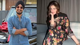 VIDEO: અર્શદીપ સિંહ રુમર્ડ ગર્લફ્રેન્ડ સાથે ગુરુદ્વારા પહોંચ્યો