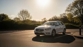 ભીષણ ગરમીમાં કારને બહાર પાર્ક કરો છો? તો થઈ જજો સાવધાન, આ છે 5 નુકસાન