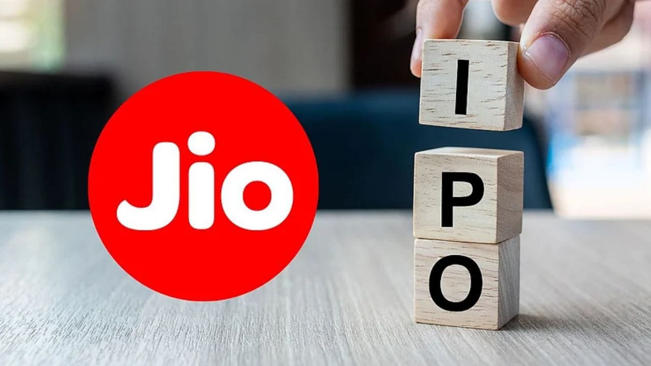 શરૂઆતમાં, કંપની માર્ચના અંત સુધીમાં IPO સંબંધિત દસ્તાવેજો સબમિટ કરવાની તૈયારી કરી રહી હતી. તે ડિસેમ્બર ક્વાર્ટરના તેના નાણાકીય આંકડાઓના આધારે બજારમાં પ્રવેશવાની તૈયારી કરી રહી હતી. જો કે, ઈરાન અને યુએસ વચ્ચે ચાલી રહેલા તણાવને કારણે વૈશ્વિક શેરબજારોમાં પ્રવર્તતા ઘટાડા અને અનિશ્ચિતતા વચ્ચે, કંપનીએ આ પગલામાં થોડો વિલંબ કરવાનો નિર્ણય લીધો. કંપની હવે તેના અપડેટેડ નાણાકીય ડેટા સાથે ફરીથી નિયમનકારોનો સંપર્ક કરવાની યોજના પર કામ કરી રહી છે.(ફોટો ક્રેડિટ-Google)