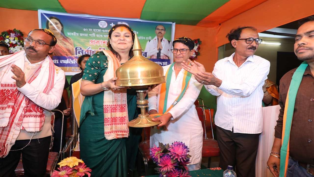 રિનિકી ભૂયાન શર્મા આસામ અને સમગ્ર ઉત્તરપૂર્વ ક્ષેત્રમાં એક જાણીતું નામ છે. રિનિકી એક વકીલ અને ભૂતપૂર્વ ટેનિસ ખેલાડી છે. જેમણે રાષ્ટ્રીય સ્તરે આસામનું પ્રતિનિધિત્વ કર્યું છે. 