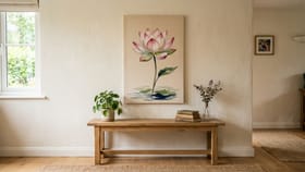 Lotus Painting Vastu : ઘર માટે શુભ માનવામાં આવે છે કમળની પેઇન્ટિંગ?
