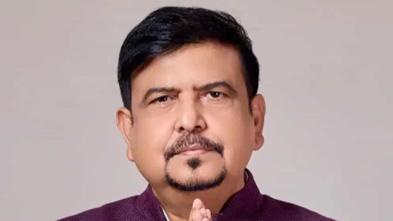 Breaking News : બંગાળમાં EDની મોટી કાર્યવાહી, મ્યુનિસિપલ ભરતી કૌભાંડમાં પૂર્વ અગ્નિશમન મંત્રી સુજીત બોસની ધરપકડ