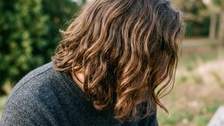 Home Remedies Black Hair : સફેદ વાળને કુદરતી રીતે કાળા કેવી રીતે કરશો ? જાણો ઘરેલું ઉપાય