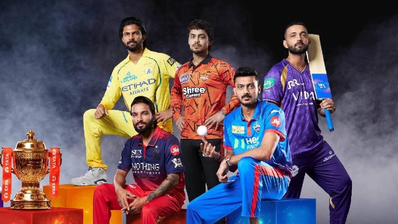 હાર્દિક પંડ્યાની કેપ્ટનશીપ હેઠળ મુંબઈ ઈન્ડિયન્સ આ સિઝનમાં પ્લેઓફમાં સ્થાન મેળવી શક્યું નથી. KKR, દિલ્હી અને લખનૌ સુપરજાયન્ટ્સે પણ ખરાબ પ્રદર્શન કર્યું હતું, અને તેની અસર હવે તેમના કેપ્ટનો પર પડશે.