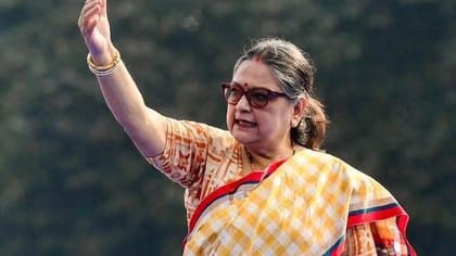 TMC ના તમામ હોદ્દા પરથી રાજીનામુ આપતા સાંસદ કાકોલી ઘોષ