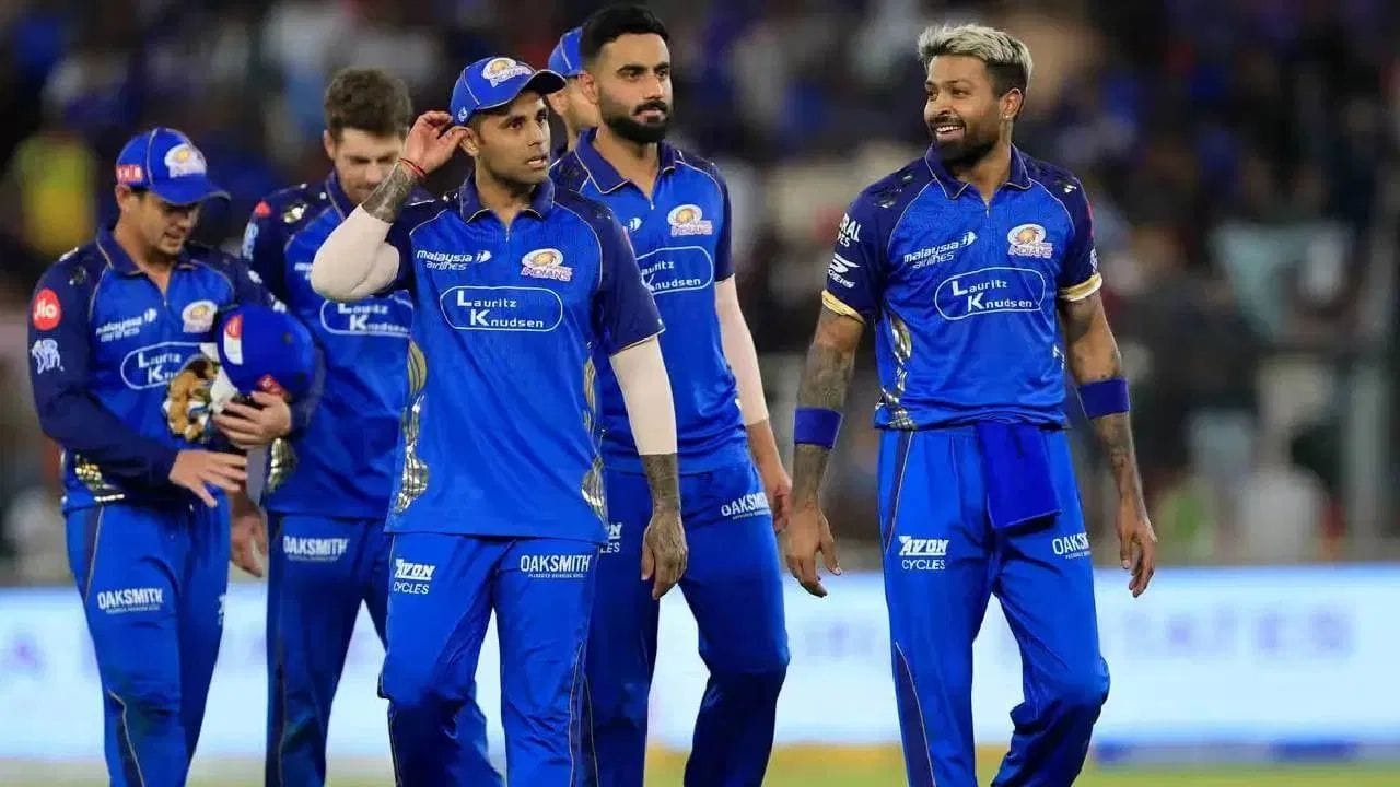 T20 ક્રિકેટમાં મુંબઈ ઈન્ડિયન્સે ઐતિહાસિક સિદ્ધિ મેળવી છે. કોલકાતા નાઈટ રાઈડર્સ સામેની મેચ દરમિયાન મુંબઈએ કુલ 1,862 વિકેટ પૂર્ણ કરીને પાકિસ્તાનનો વર્લ્ડ રેકોર્ડ તોડી નાખ્યો. 