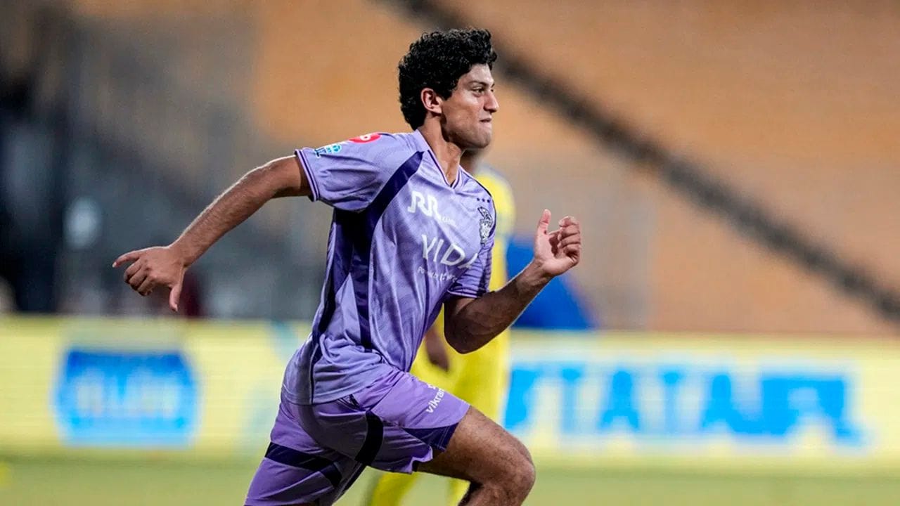 KKR એ શુક્રવારે જાહેરાત કરી કે રચિન રવિન્દ્ર ઈંગ્લેન્ડ સામેની આગામી ટેસ્ટ શ્રેણીની તૈયારીઓ શરૂ કરવા માટે ન્યૂઝીલેન્ડ પરત ફર્યો છે. રચિન રવિન્દ્રને KKR એ 2 કરોડ રૂપિયામાં ખરીદ્યો હતો.