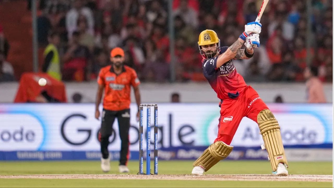 RCBના વિરાટ કોહલી અને GTના ઓપનર શુભમન ગિલ અને સાઈ સુદર્શન વચ્ચે બાઉન્ડ્રીની રેસ ચાલી રહી છે. આ ત્રણેય વચ્ચે IPL 2026માં સૌથી વધુ ચોગ્ગા ફટકારવાણી રેસ ચાલી રહી છે.