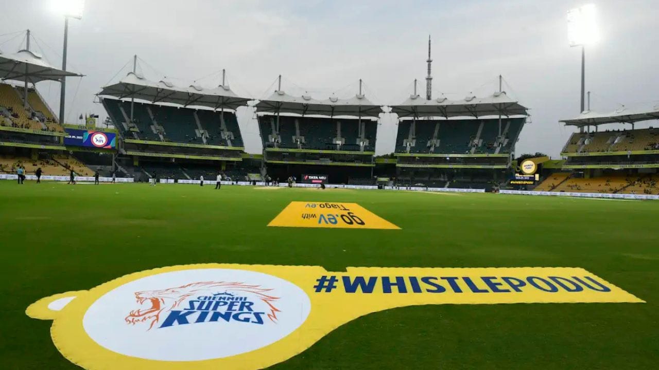 સૌથી વધુ વખત IPL ફાઈનલનું આયોજન કરવા મામલે અમદાવાદના નરેન્દ્ર મોદી સ્ટેડિયમ બાદ બીજા ક્રમે છે ચેન્નાઈનું એમએ ચિદમ્બરમ સ્ટેડિયમ. ચેન્નાઈના એમએ ચિદમ્બરમ સ્ટેડિયમમાં ત્રણ વખત IPL ફાઈનલનું આયોજન થયું છે. 2011, 2012 અને 2024 માં ચેપોકમાં IPL ફાઈનલ યોજાઈ હતી.