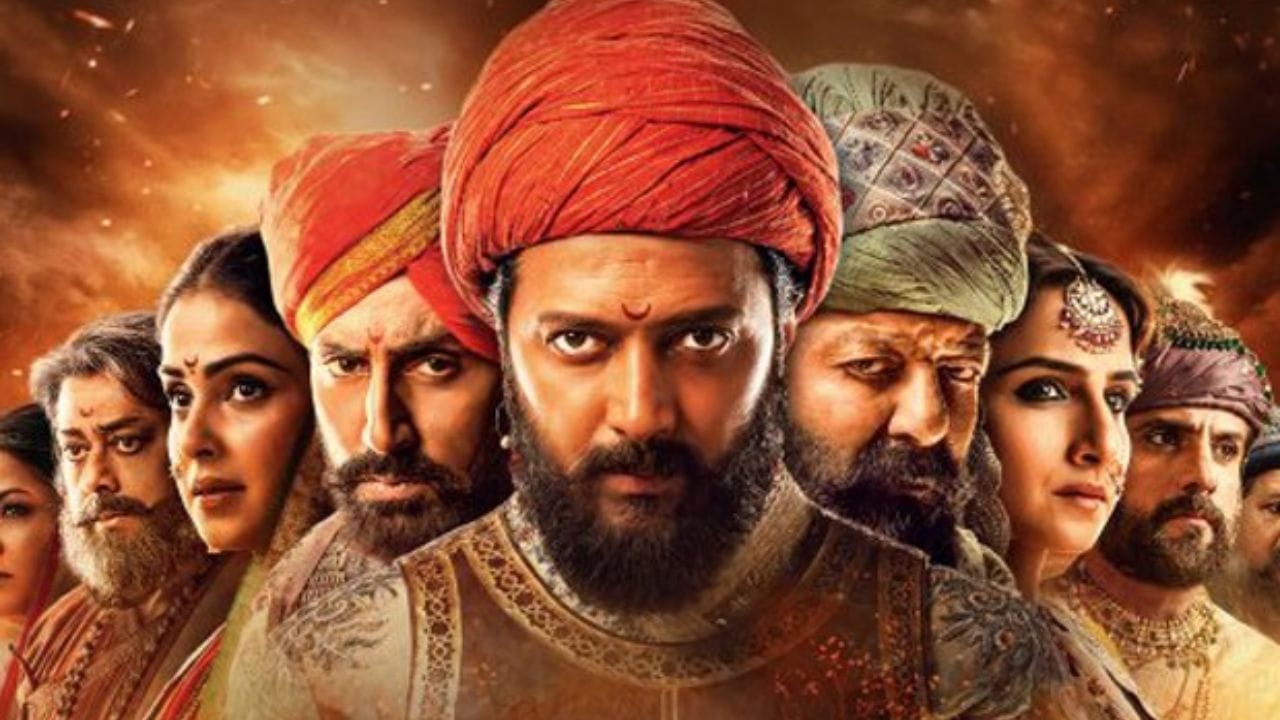રિતેશ દેશમુખની મહત્વાકાંક્ષી ફિલ્મમાં ફક્ત સલમાન ખાન જ નહીં પરંતુ બોલિવુડ અને મરાઠી સિનેમાના દિગ્ગજ કલાકારો પણ છે. અભિષેક બચ્ચન, સંજય દત્ત, વિદ્યા બાલન અને ફરદીન ખાન જેવા સ્ટાર્સની હાજરીએ ફિલ્મને મેગા-બ્લોકબસ્ટરનો દરજ્જો આપ્યો છે. 'જીવા મહાલા' ના ટૂંકા છતાં પ્રભાવશાળી પાત્રનું સલમાન ખાન દ્વારા ભજવવામાં આવેલું ચિત્રણ દર્શકો માટે એક આનંદદાયક આશ્ચર્ય સમાન છે.(ફોટો ક્રેડિટ-Google)
