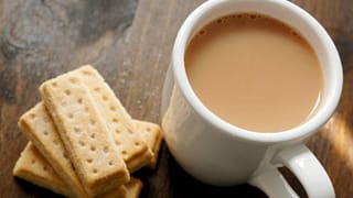 Food Combinations Tea : ચા સાથે આ 3 ખોરાક ખાવાથી બગડી શકે છે પાચનતંત્રનું સંતુલન !