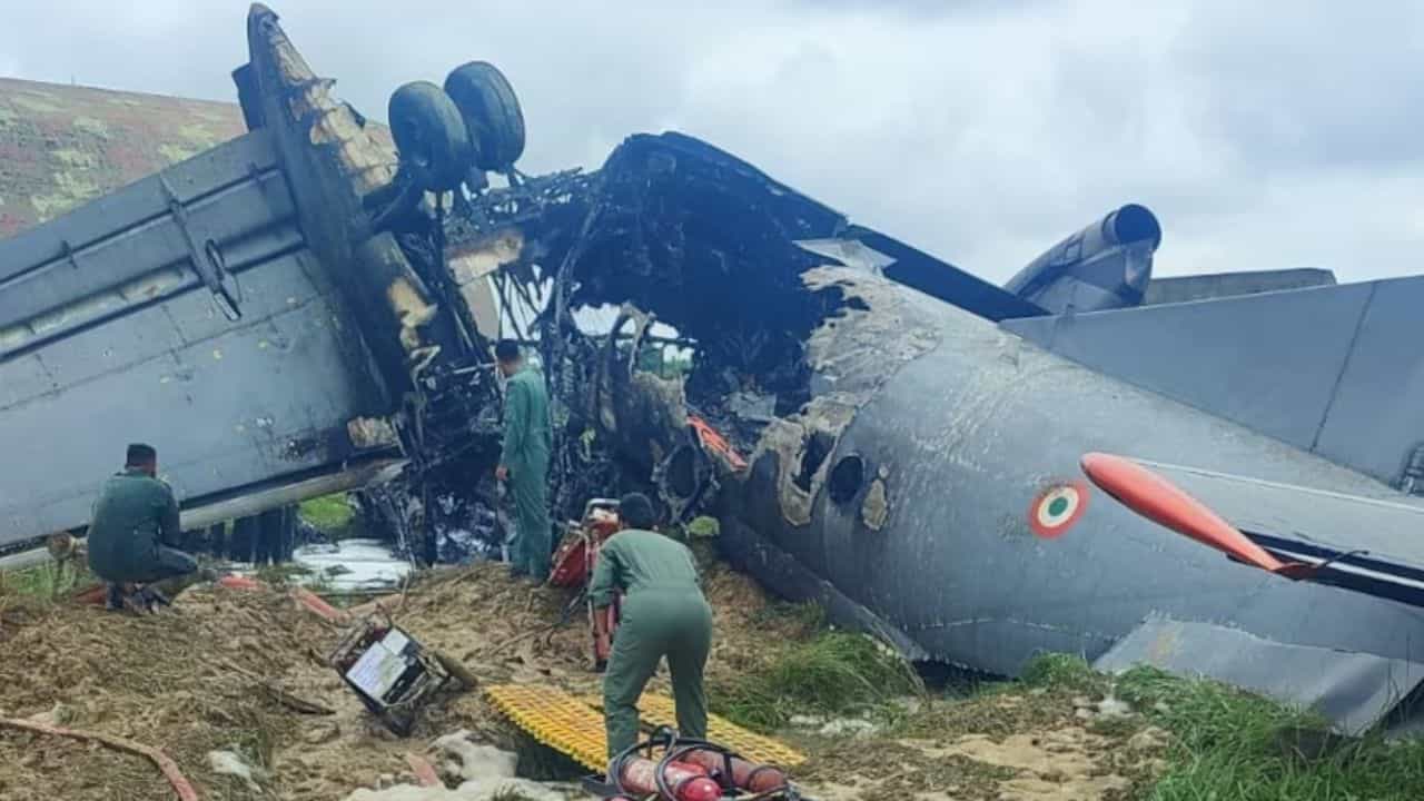 Breaking News : જોરહાટ એરબેઝ પર IAF વિમાન ક્રેશ ! 5 જવાન શહિદ, જુઓ-Video