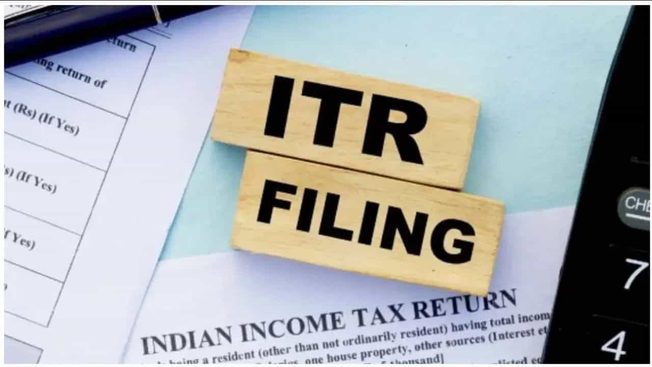 Income tax return: ઈન્કમ ટેક્સ રિટર્નની ડેડલાઈનમાં ફેરફાર થતા આ લોકોને મળશે વધારાનો સમય, જાણો લાસ્ટ ડેટ