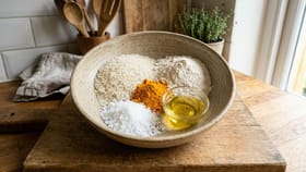 Kitchen Vastu Tips : રસોડામાં ક્યારેય ખૂટવા ન દો આ 5 વસ્તુઓ !