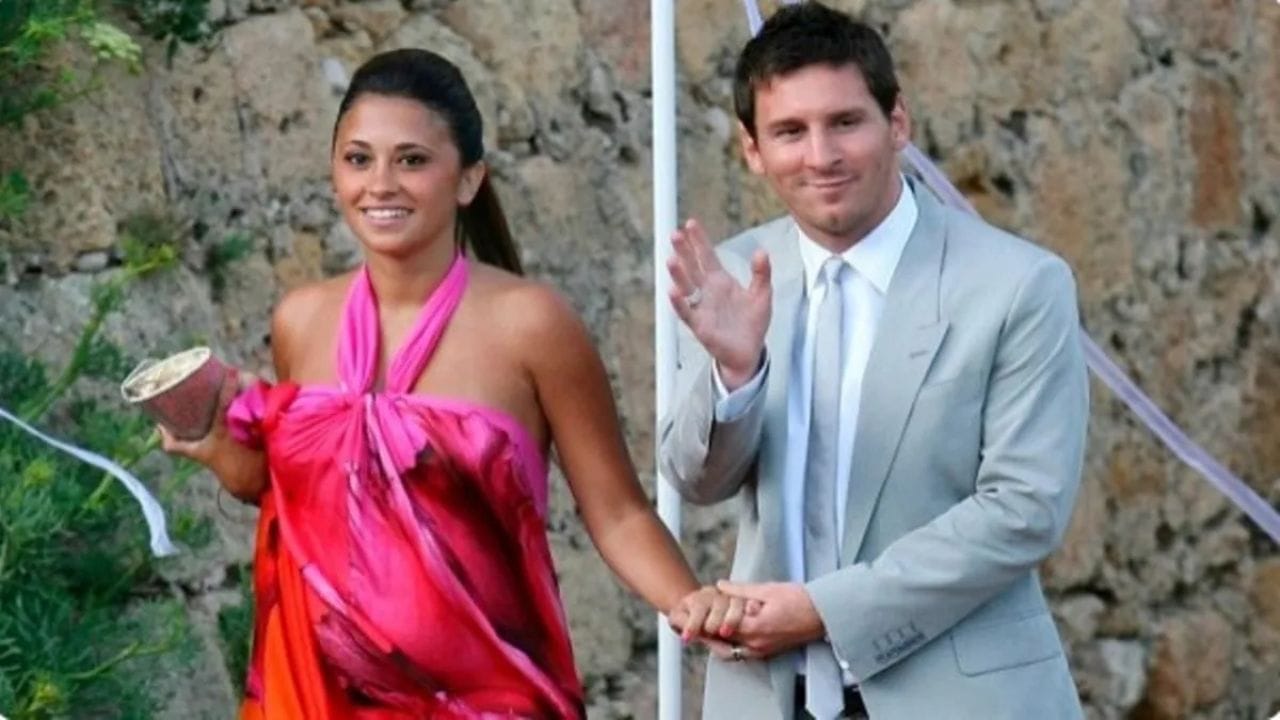 Lionel Messi Wife Antonela Roccuzzo Love Story