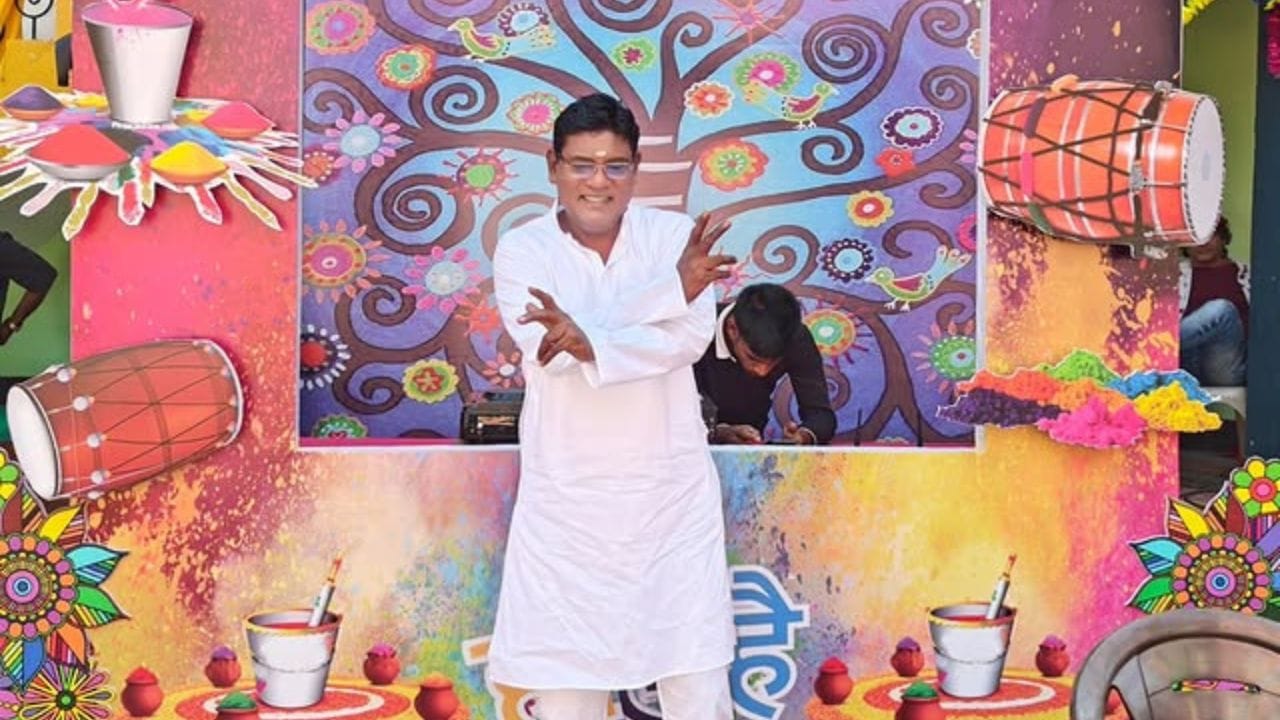 પ્રારંભિક કારકિર્દી વિશે વાત કરીએ તો મધ્યપ્રદેશના દેવાસમાં જન્મેલા તનુજે લેખક તરીકે પોતાની કારકિર્દીની શરૂઆત કરી હતી. તેમણે "તારક મહેતા કા ઉલ્ટા ચશ્મા" માં જોડાતા પહેલા "સી.આઈ.ડી." અને "આહત" જેવા ટીવી શો માટે રાઈટર તરીકે કામ કર્યું હતું.
