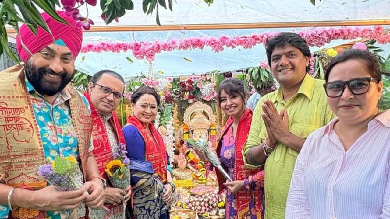 મિસ્ટર અય્યર એટલે કે, તનુજ મહાશબ્દે 45 વર્ષની ઉંમરે પણ કુંવારો છે, તેમણે રિયલ લાઈફમાં લગ્ન કર્યા નથી.