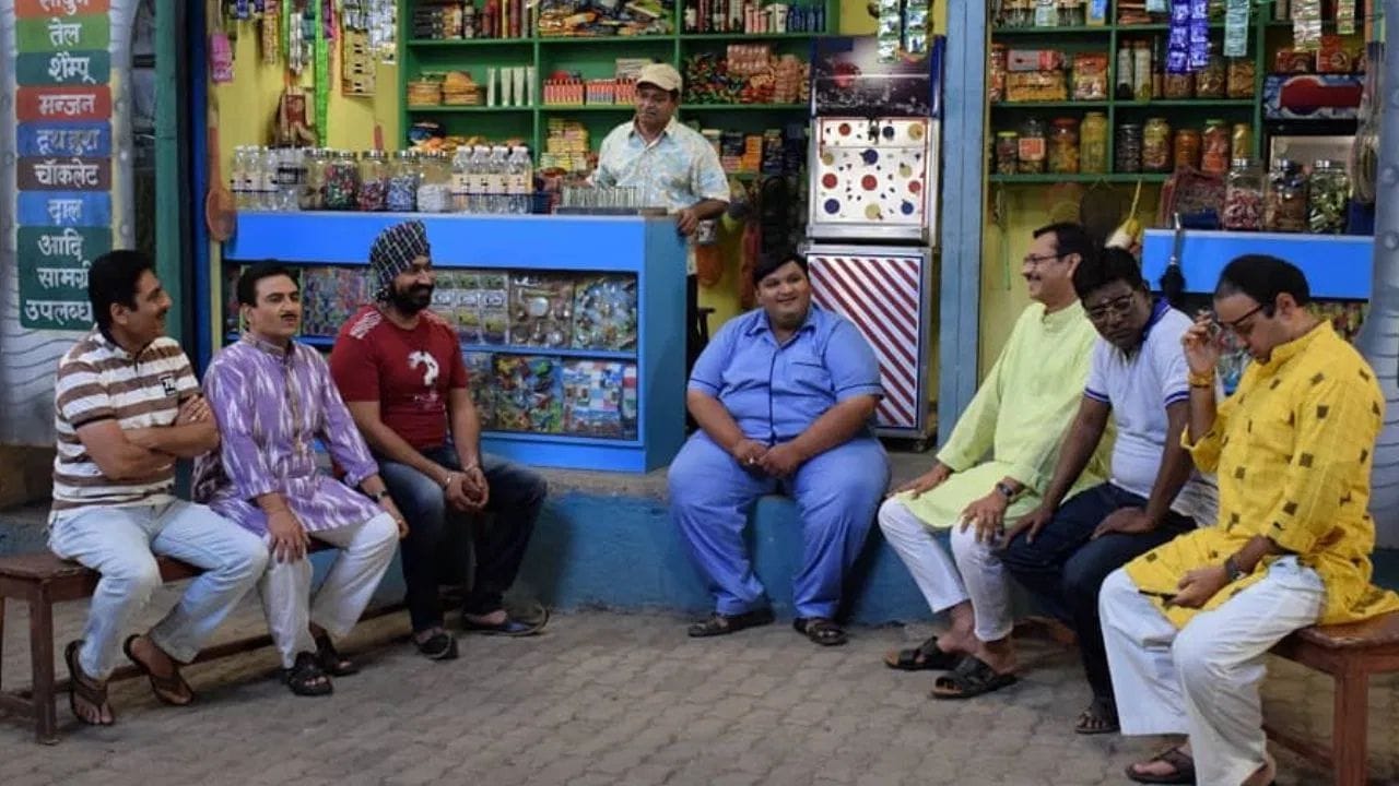    તારક મહેતા કા ઉલ્ટા ચશ્મા એક ટીવી શો છે. જે ઘરે ઘરે ફેસ છે, આ શોમાં અનેક કલાકારોની ઓળખ મળી છે. આ શોમાં કામ કરનાર તમામ સ્ટાર દેશભરમાં ફેમસ થયા છે.