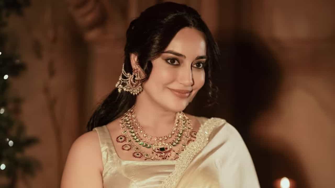 Surbhi Jyoti : 38 વર્ષની ઉંમરે મા બની નાગિન એક્ટ્રેસ સુરભી જ્યોતિ, ફેન્સ સાથે શેર કરી ખુશખબર !
