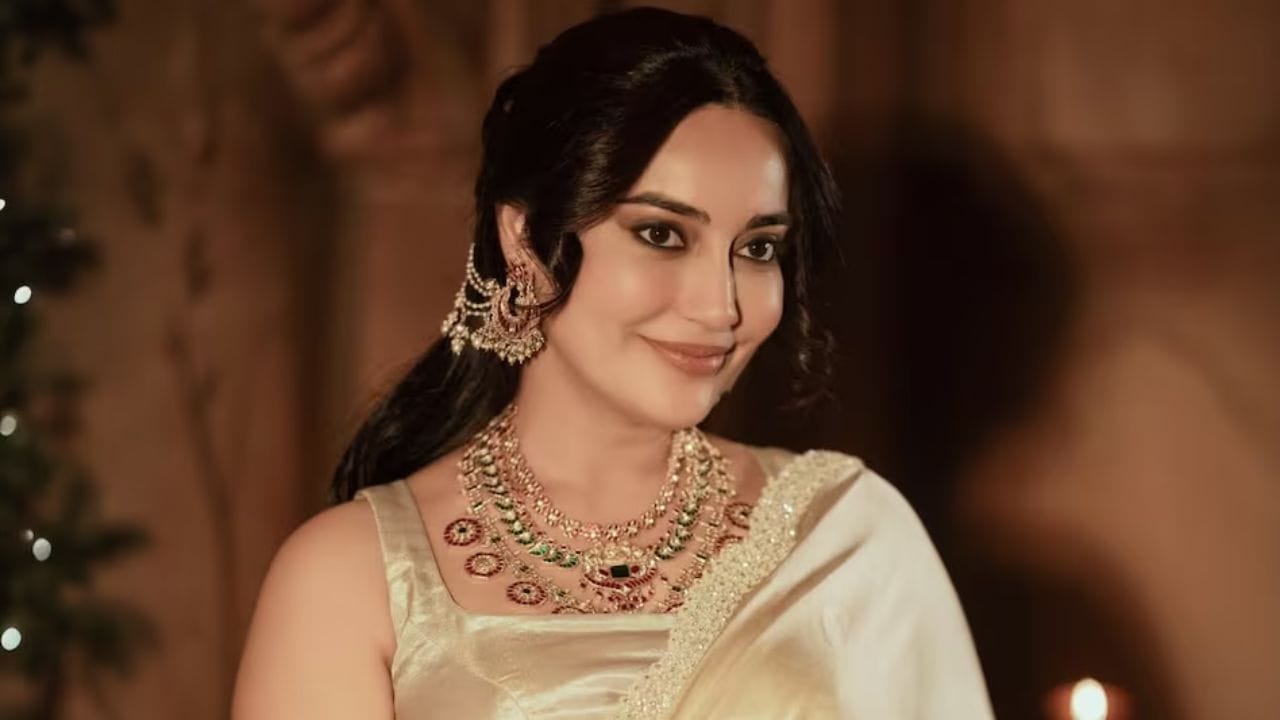 Surbhi Jyoti : 38 વર્ષની ઉંમરે મા બની 'નાગિન' એક્ટ્રેસ સુરભી જ્યોતિ, ફેન્સ સાથે શેર કરી ખુશખબર !