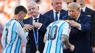 FIFA World Cup 2026: આ 2 ખેલાડીઓએ અમેરિકી રાષ્ટ્રપતિ ડોનાલ્ડ ટ્રમ્પ સાથે હાથ ન મિલાવ્યો, વીડિયો વાયરલ