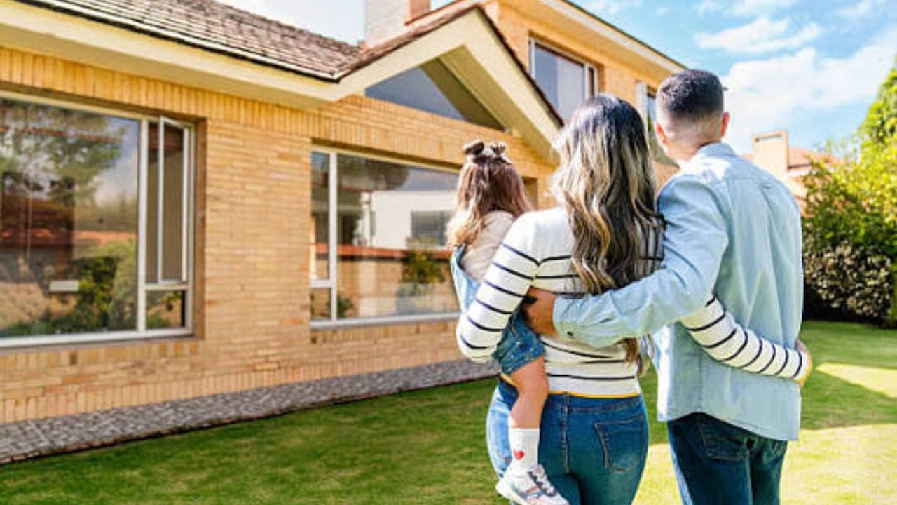 Home Buying Guide : આ 7 નિયમો જાણી લો... પછી ગમે ત્યાં ખરીદો ઘર, ક્યારેય નહીં થાય કાનૂની ઝંઝટ!