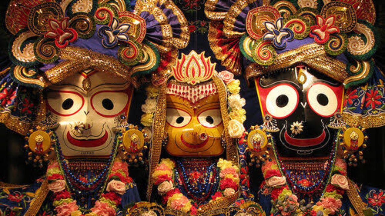 ભગવાન જગન્નાથનું નવ દિવસ સુધી મંદિરથી બહાર રહેવું એ માત્ર એક ધાર્મિક પરંપરા નથી, પરંતુ એ સંદેશ છે કે ઈશ્વર કોઈ એક સ્થાન સુધી સીમિત નથી. તેઓ પોતાના ભક્તોના સુખ-દુઃખમાં સહભાગી બનવા, તમામને સમાન દ્રષ્ટિથી જોવા અને દરેક વ્યક્તિ સુધી પોતાની કૃપા પહોંચાડવા માટે સ્વયં બહાર નીકળે છે. આ જ કારણે જગન્નાથ રથયાત્રાને વિશ્વના સૌથી મહાન અને સર્વસમાવેશી ધાર્મિક ઉત્સવોમાં ગણવામાં આવે છે.
