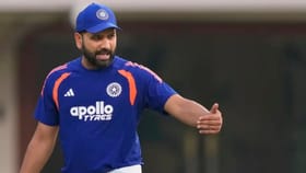IND vs ENG: T20 સિરીઝ વચ્ચે અચાનક ઈંગ્લેન્ડમાં રોહિત શર્માની એન્ટ્રી