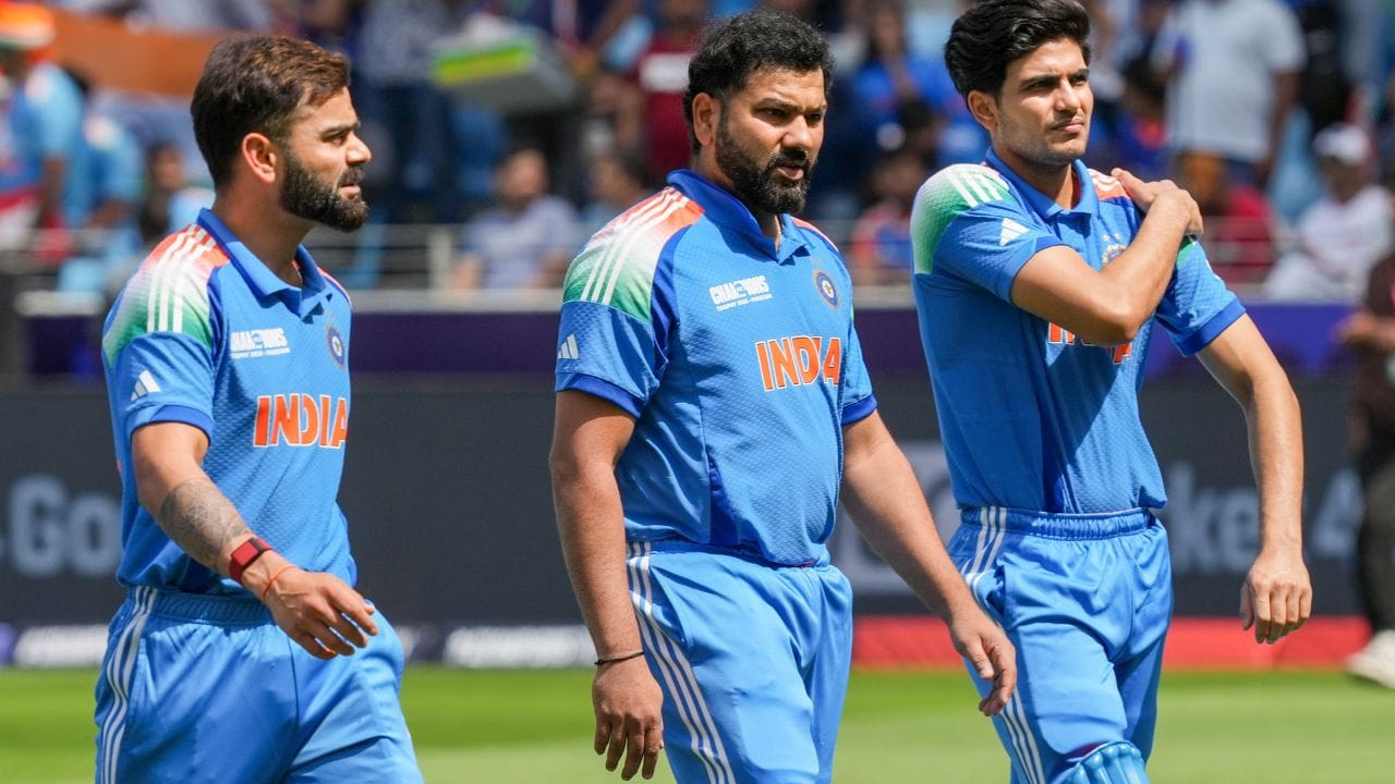 ICC ટીમ રેન્કિંગમાં ભારતીય ટીમનું પ્રભુત્વ જોવા મળ્યું છે. ટીમ ઈન્ડિયા વનડે અને T20 ફોર્મેટમાં નંબર 1 સ્થાન પર છે. જયારે ટેસ્ટમાં ભારતીય ટીમ નંબર 4 પર છે. (PC:PTI/X/BCCI)