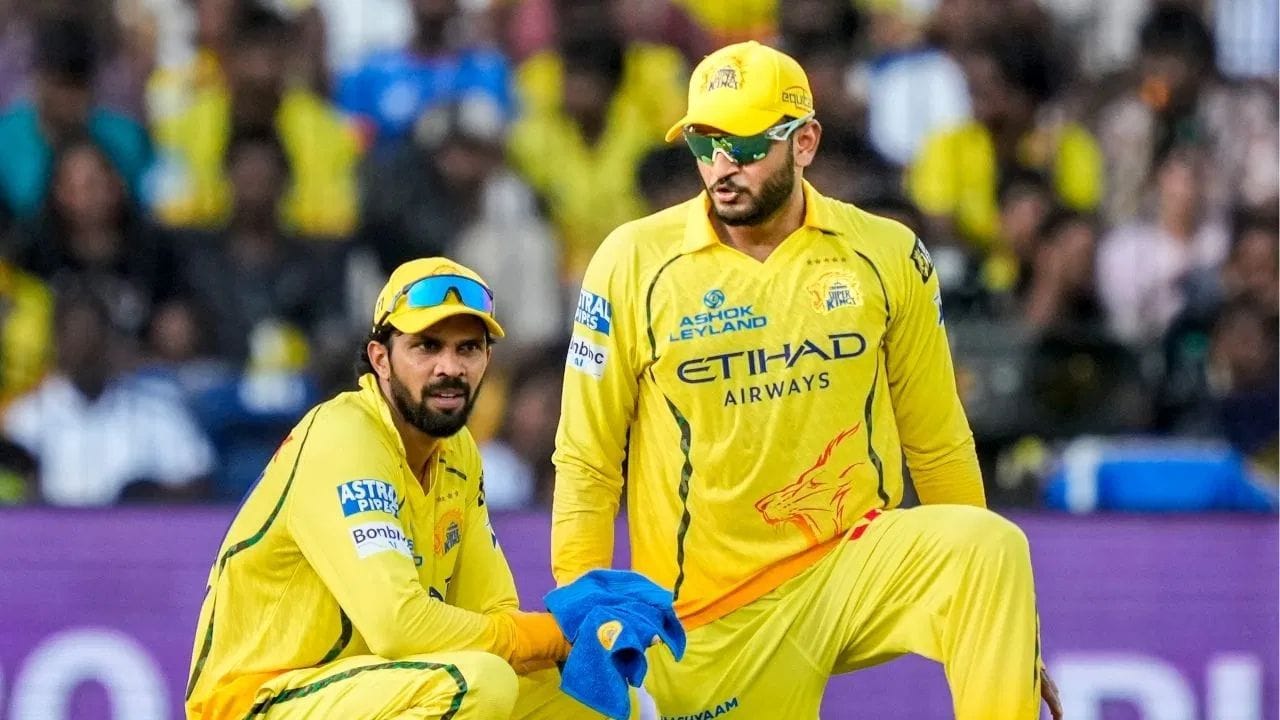 IPL 2027ની હરાજી પહેલા ટીમો પોતાની સ્ક્વોડને મજબૂત બનાવવાની તૈયારીમાં લાગી ગઈ છે. આ દરમિયાન લખનૌ સુપર જાયન્ટ્સ અને ચેન્નાઈ સુપર કિંગ્સ વચ્ચે સંભવિત ટ્રેડને લઈને ચર્ચા શરૂ થઈ છે.