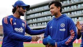 IND vs ENG: ભારતે ટોસ જીતી કરી બેટિંગની પસંદગી, વૈભવનું ડેબ્યૂ