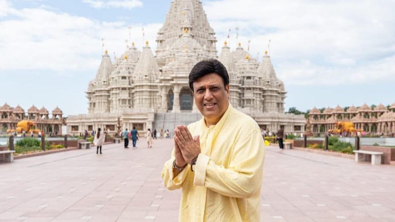 ઐતિહાસિક પૃષ્ઠભૂમિ : Ahuja અટકનો ઇતિહાસ લગભગ અનેક સદીઓ જૂનો માનવામાં આવે છે. આ અટક ખાસ કરીને પંજાબ પ્રદેશમાં વેપાર, કૃષિ અને સામાજિક નેતૃત્વ સાથે જોડાયેલા પરિવારોમાં પ્રચલિત બની હતી. સમય જતાં Ahuja પરિવારોએ ભારતના વિવિધ રાજ્યોમાં વસવાટ કર્યો અને વેપાર તથા ઉદ્યોગ ક્ષેત્રે પોતાની અલગ ઓળખ બનાવી.