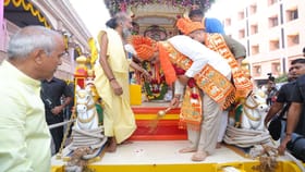 પાંચમીવાર પહિંદ વિધિ કરતા CM ભૂપેન્દ્ર પટેલ