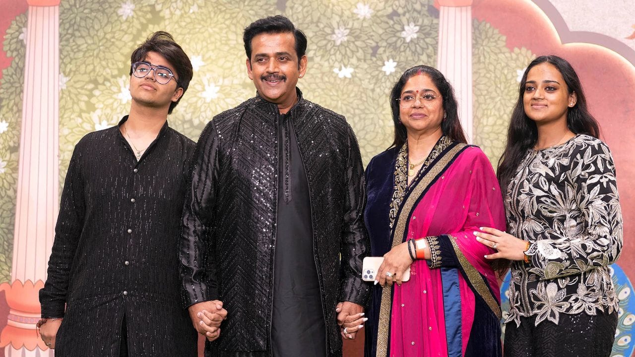 રવિ કિશનના વર્કફ્રન્ટની જો વાત કરીએ તો અભિનેતા છેલ્લા કેટલાક સમયથી સારા રોલમાં જોવા મળ્યા છે.