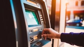 ATM ટ્રાન્ઝેક્શન ફેઈલ થાય તો શું ફ્રી ટ્રાન્ઝેક્શન મર્યાદામાં ગણાશે ?