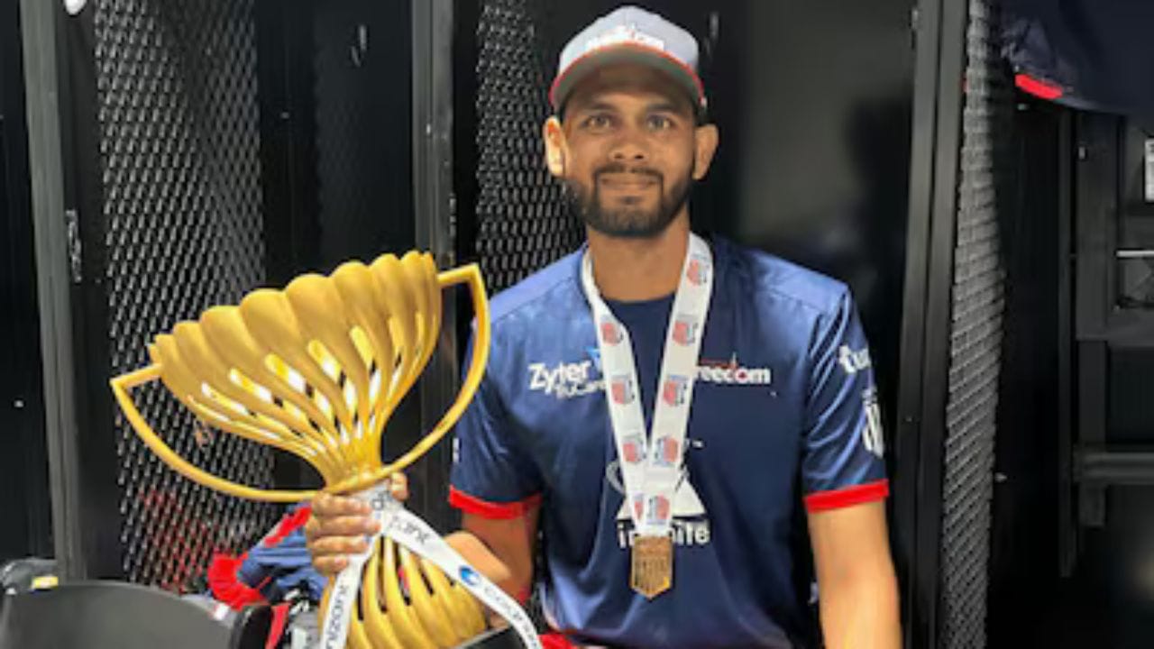 ICC ભ્રષ્ટાચાર વિરોધી ટ્રિબ્યુનલે અખિલેશને ICC એન્ટી કરપ્શન કોડની ત્રણ કલમોનું ઉલ્લંઘન કરવા બદલ દોષિત ઠેરવ્યો છે. આ મામલો 2025માં યોજાયેલી અબુ ધાબી T10 લીગ સાથે જોડાયેલો છે.