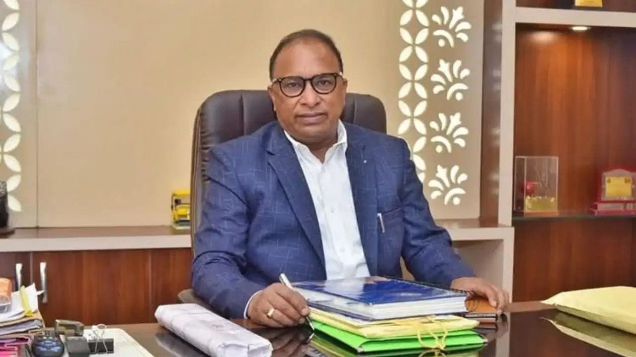 Breaking News : ટીમ ઈન્ડિયાની બગડતી ફિટનેસથી ચિંતિત, BCCIના અધિકારીઓએ કાર્યવાહી માટે CoEનો સંપર્ક કર્યો