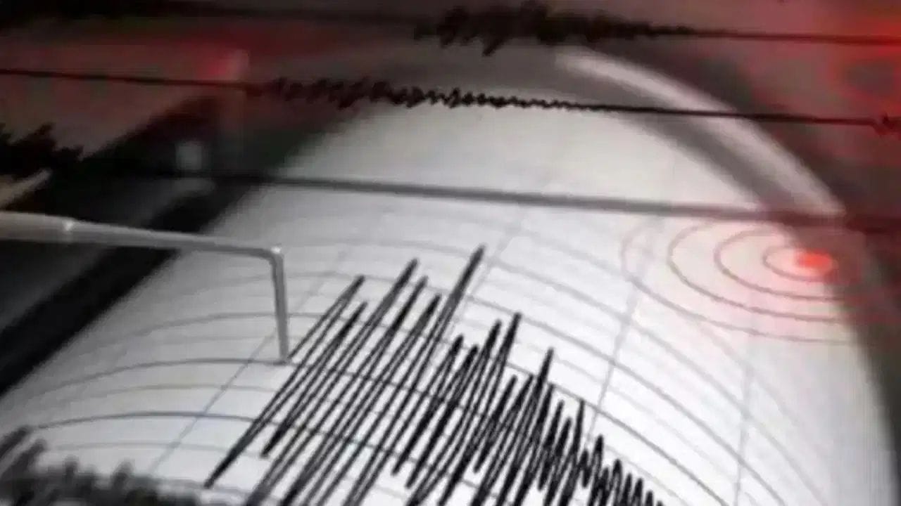 Japan Earthquake : જાપાન ભૂકંપથી ધ્રુજી ઉઠ્યું 23 લોકો ઘાયલ ,ટોક્યોમાં બ્લેકઆઉટ, ટ્રેનો બંધ